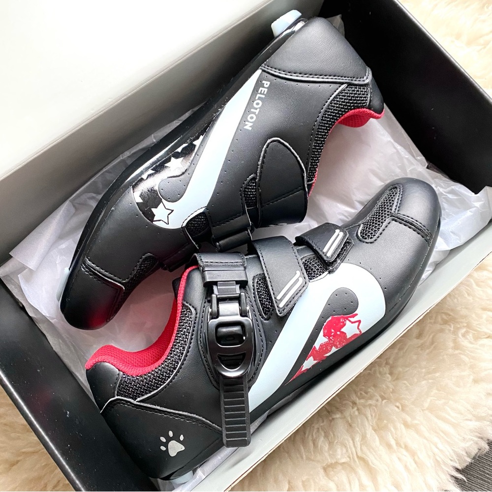 NEW PELOTON CYCLING SHOES Size 38 / Women’s 7